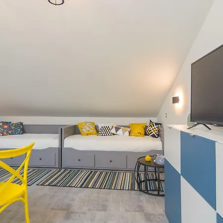 Mihael Apartment Nin