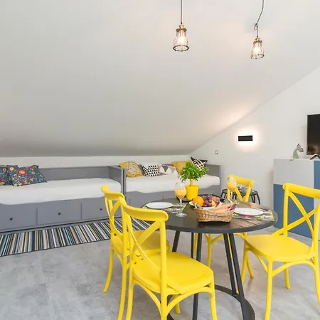 Mihael Apartment